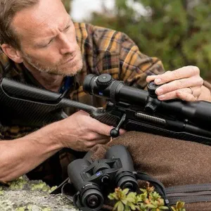 Бинокль-дальномер Carl Zeiss Victory RF 10x42 Bluetooth, изображение 5